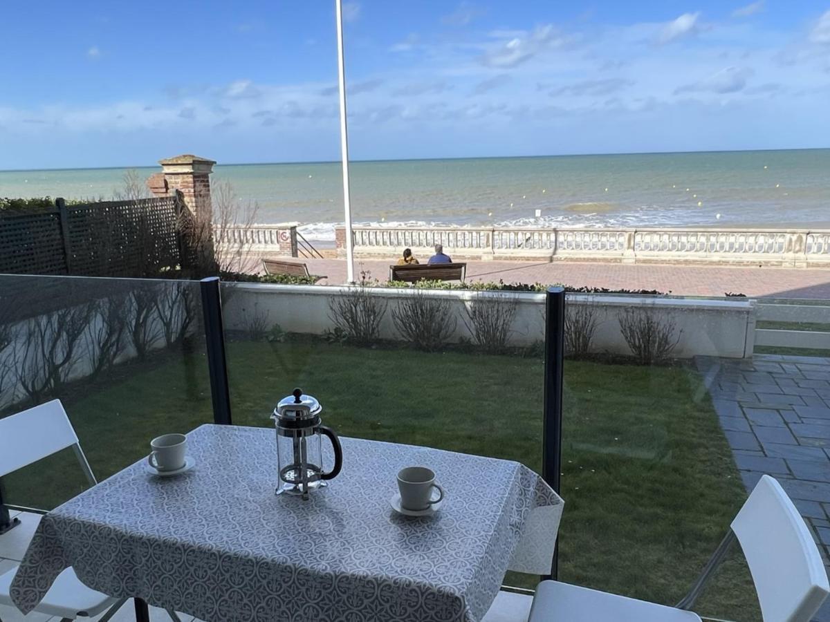 Studio En Centre-Ville De Cabourg Avec Balcon Et Parking - Fr-1-487-345 מראה חיצוני תמונה